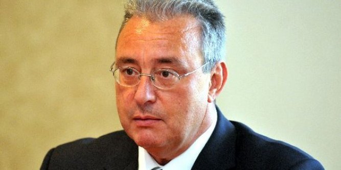 Pr&eacute;fecture/Aude : le secr&eacute;taire g&eacute;n&eacute;ral suspect&eacute; d'atteinte &agrave; la vie priv&eacute;e